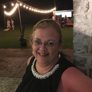 Meet your Posher, Anne